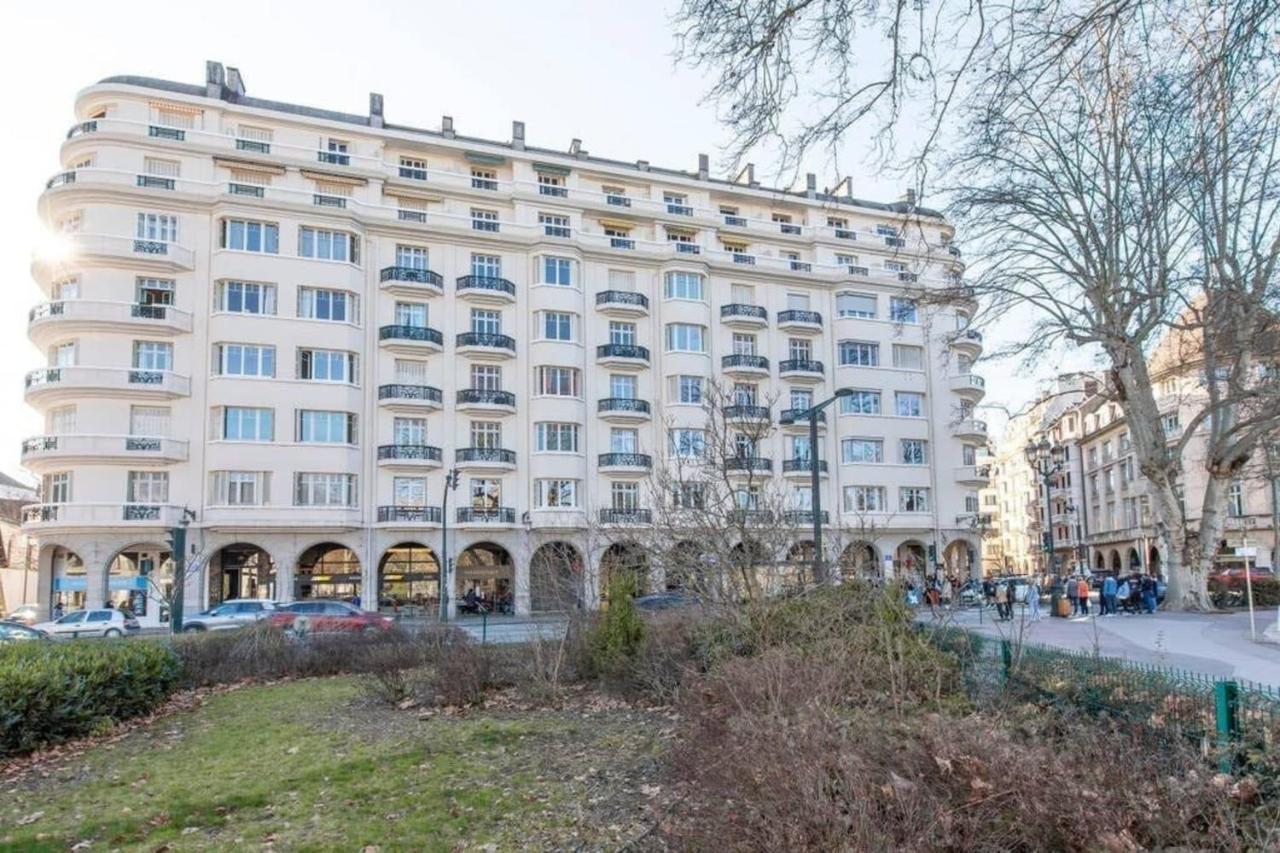 The Red Heart Of Annecy - Beautiful Apartment For 4 People Exterior foto
